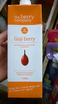 can parrots drink goji berry juice